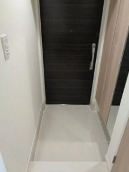 デュオステージ王子Ⅱの玄関