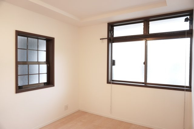 草加市遊馬町 中古戸建の洋室|7.0帖