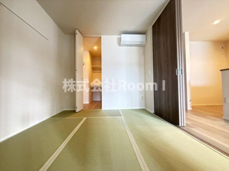 【和室】 | BORIKIひがしおおさか・ウエスタンハイツ１８ | 日本らしい落ち着いた雰囲気の和室です
