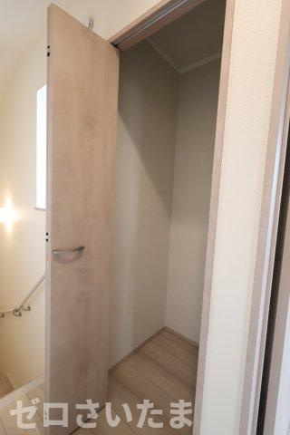 《仲介手数料無料》伊奈町栄４丁目76-2新築一戸建てハートフルタウンの収納