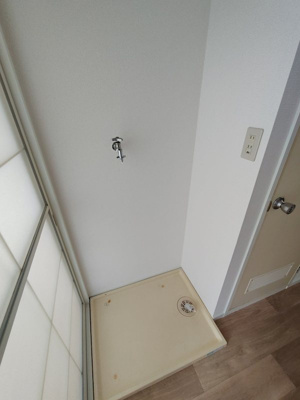 【設備】 | リヴレーヌ壱番館 | 室内洗濯機置場