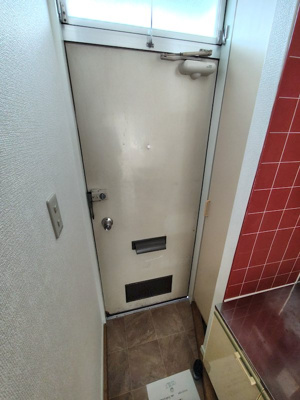 【玄関】 | リヴレーヌ壱番館
