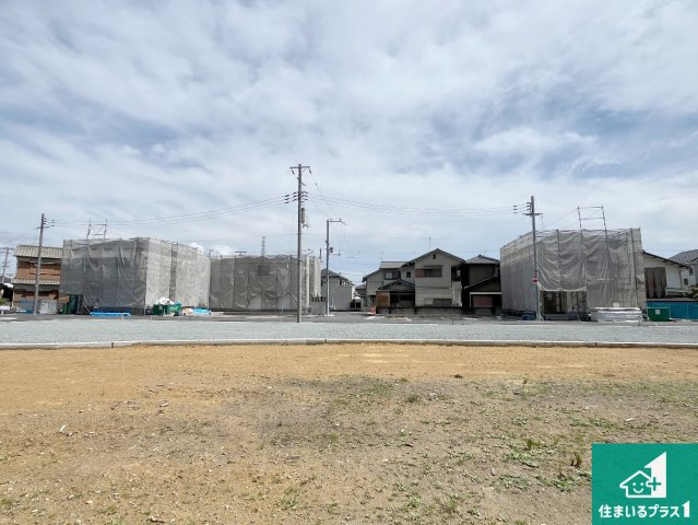姫路市西庄　第4期　新築一戸建ての外観|周辺は落ち着いた街並みの住宅地！子育てがしやすい住環境です！まだ未完成ですが、現地でしかわからない事もございます。是非一度ご覧ください。
