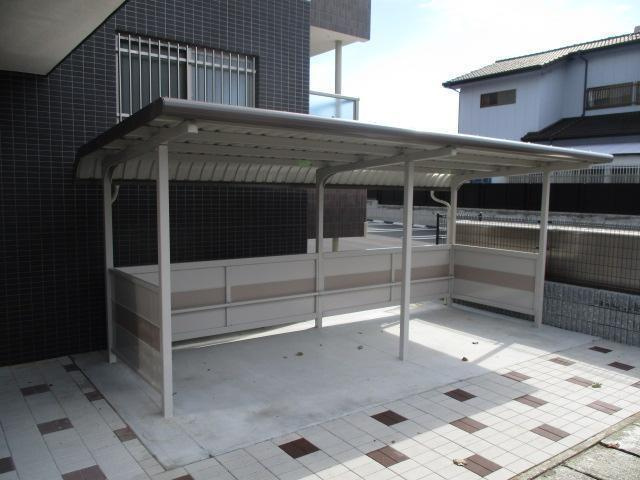 メルベージュのエントランス