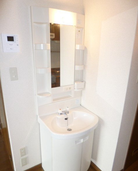 オーシャン南久留米の洗面所|コンパクトで使いやすい洗面所