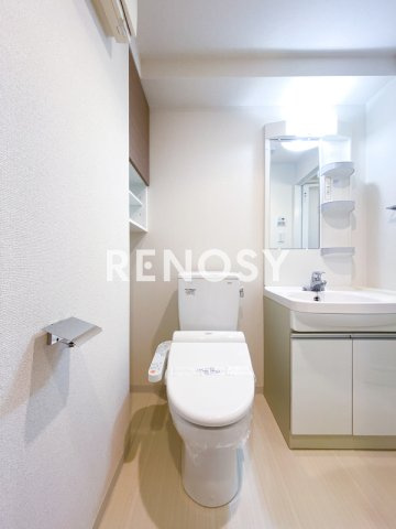 北区赤羽１丁目の賃貸マンションのトイレ