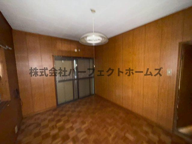 山之上5丁目戸建　賃貸の洋室|コンパクトで使いやすい洋室です