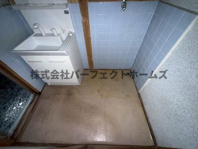 山之上5丁目戸建　賃貸の洗面所|脱衣スペースもあります