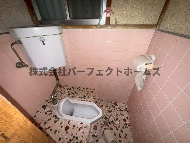 山之上5丁目戸建　賃貸のトイレ|落ち着いたトイレです
