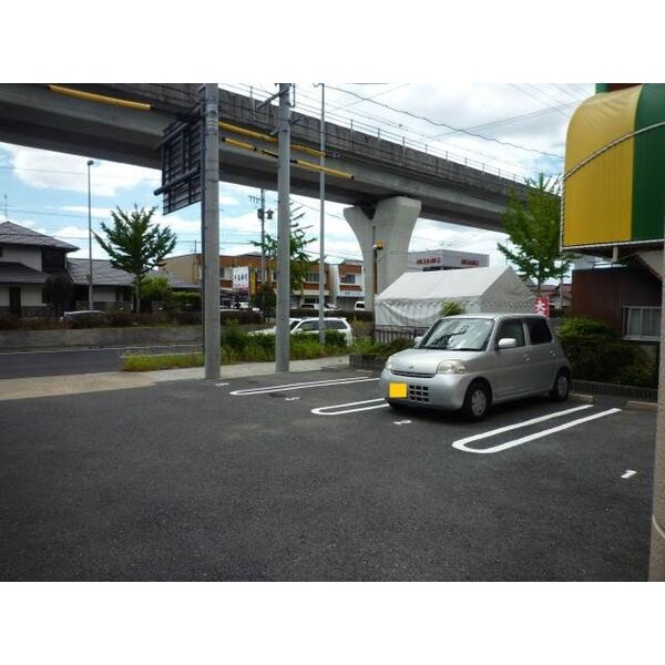 Withの駐車場