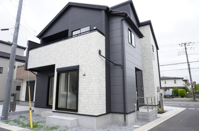 草加市新里町 新築分譲住宅 全8棟 1号棟の外観