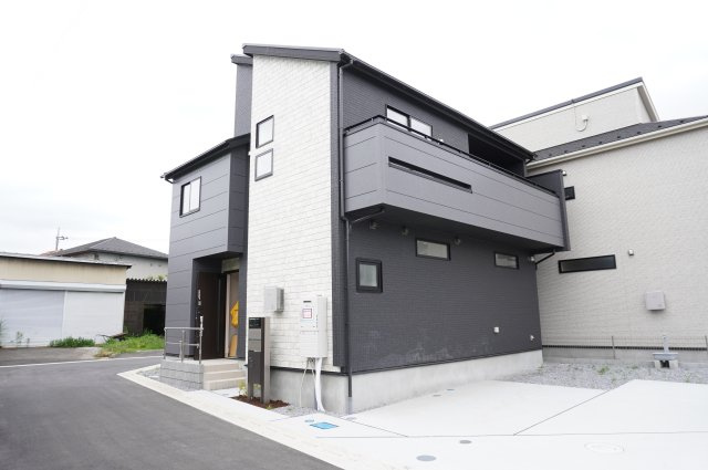 草加市新里町 新築分譲住宅 全8棟 1号棟の外観