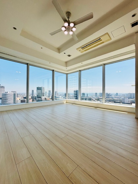 【ダイニング】
