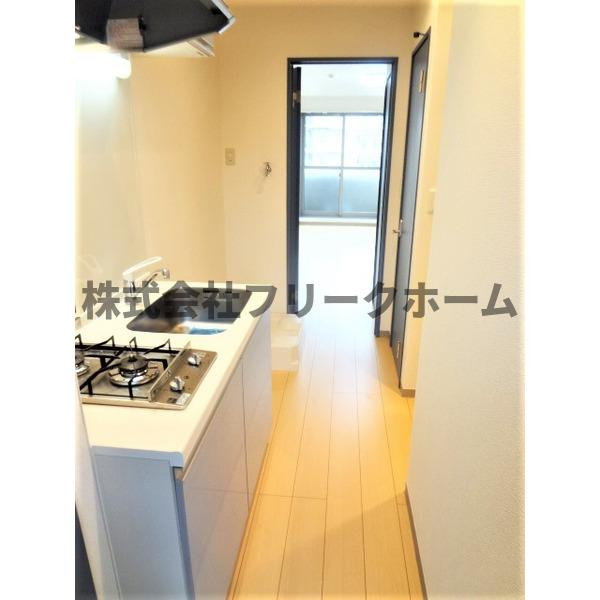 小金井市貫井北町３丁目のアパートのキッチン