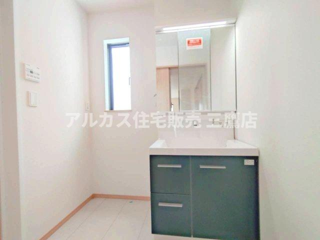 中央線 武蔵小金井駅 徒歩19分 新築戸建 小金井市前原町４丁目の独立洗面台