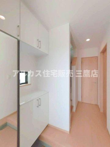中央線 武蔵小金井駅 徒歩19分 新築戸建 小金井市前原町４丁目の玄関