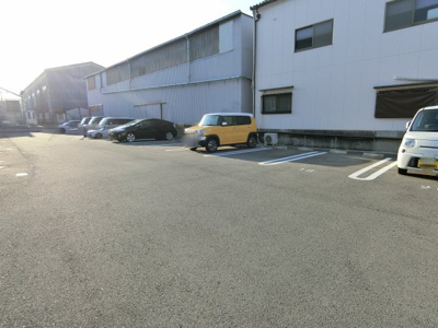 【駐車場】 | ロイヤルハイツ2