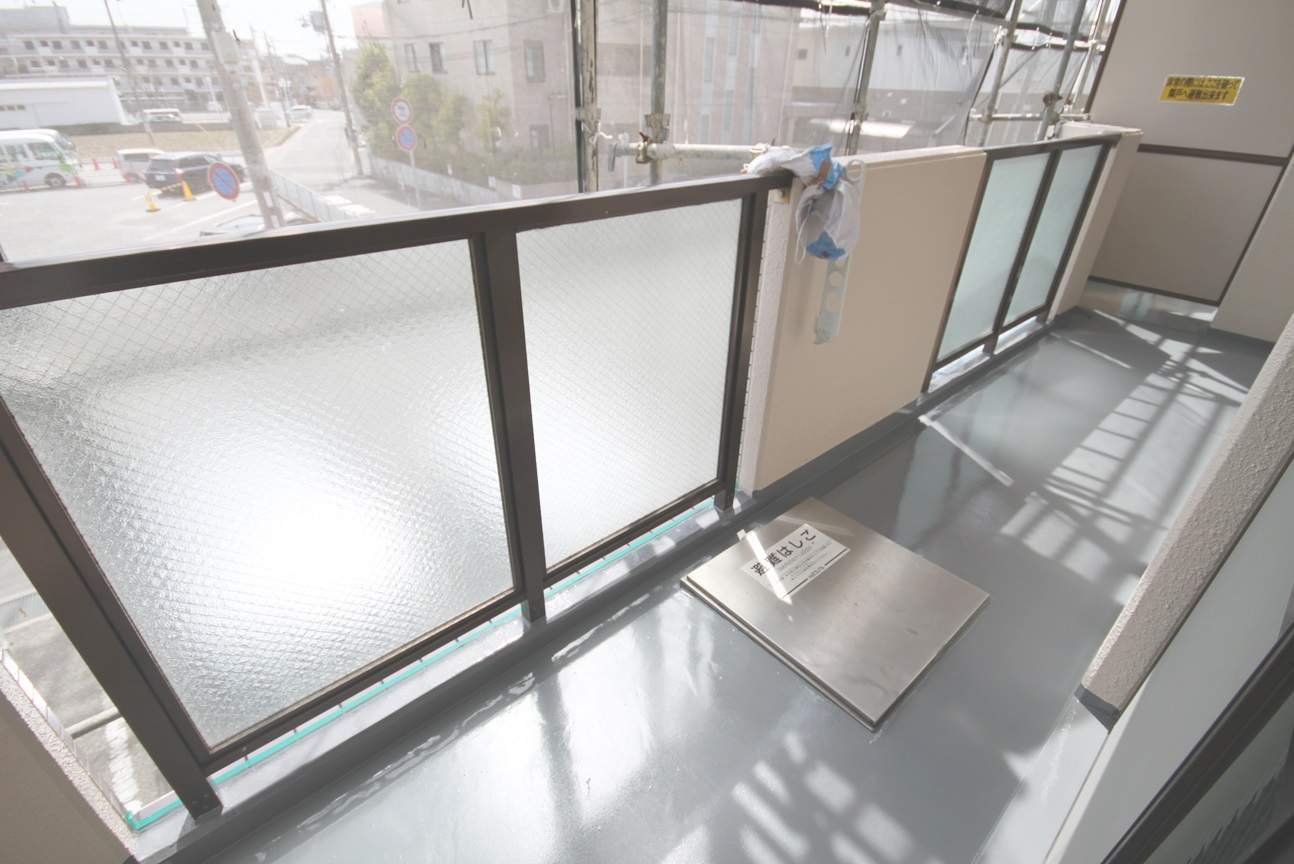 フローラルハイツ大道P-Ⅱのバルコニー|※同建物の類似写真となります。