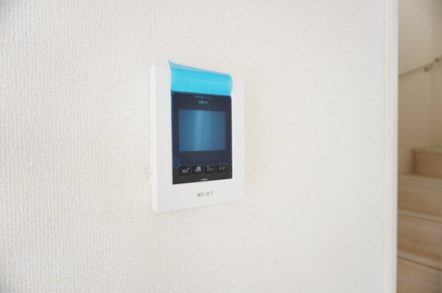 草加市新里町 新築分譲住宅 全8棟 3号棟のセキュリティ|TVモニター付きインターフォン