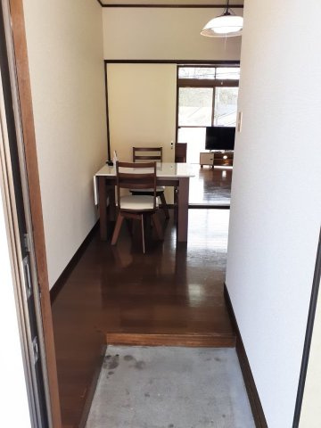 高坂パールハイツの玄関