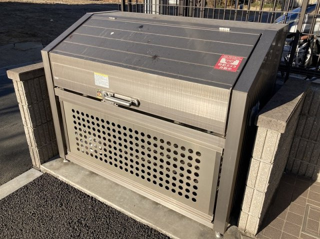 クレイノラルーチェのその他|ゴミ捨て場