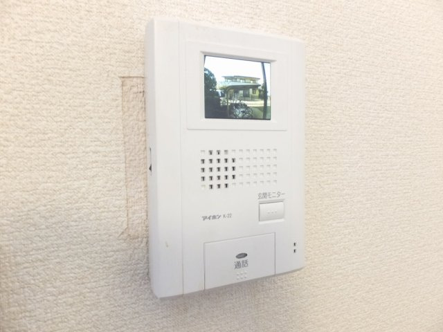 レオパレスａｉのその他|カラーモニター付きインターフォンなら急な来客にも慌てません！