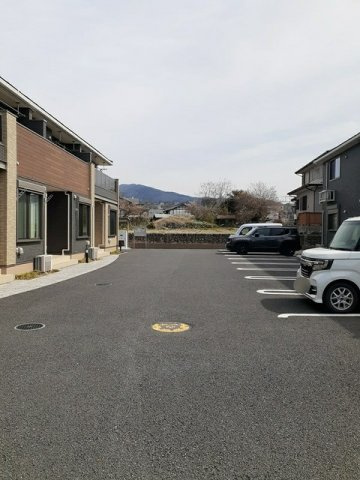 マジェスティック　パラッツォⅠの駐車場