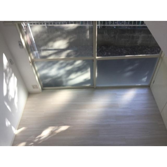 シティパレス東住藤金の居間・リビング