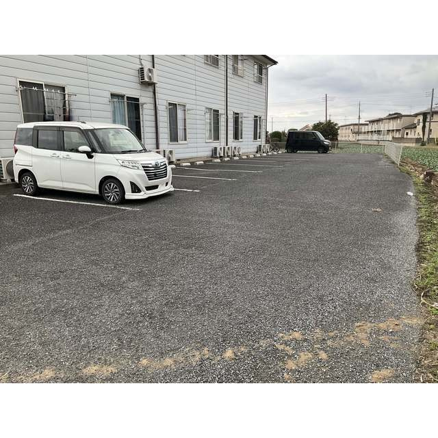 久保田ハイツ3号棟の駐車場