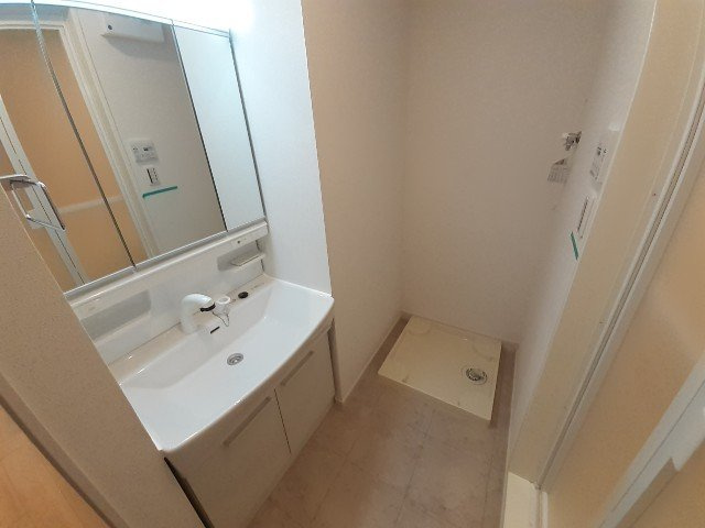 フリーデ　越生の洗面所