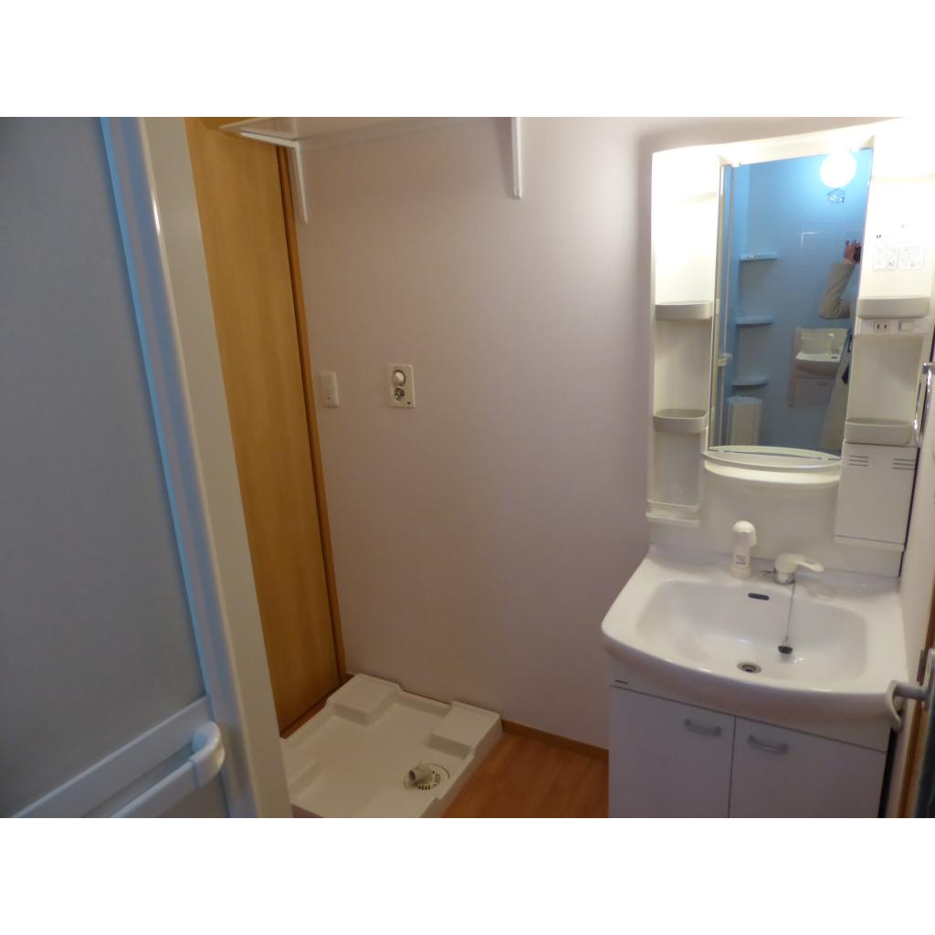 プライムコート豊春の洗面所