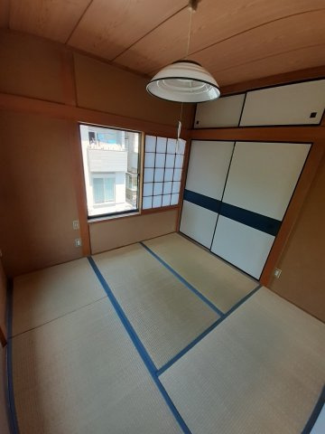 泉町貸家の和室