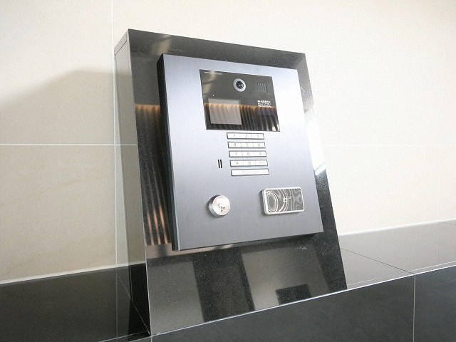 大阪市淀川区木川東２丁目の賃貸マンションのセキュリティ