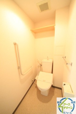 プラザハイツ二ツ屋A棟のトイレ|※類似部屋