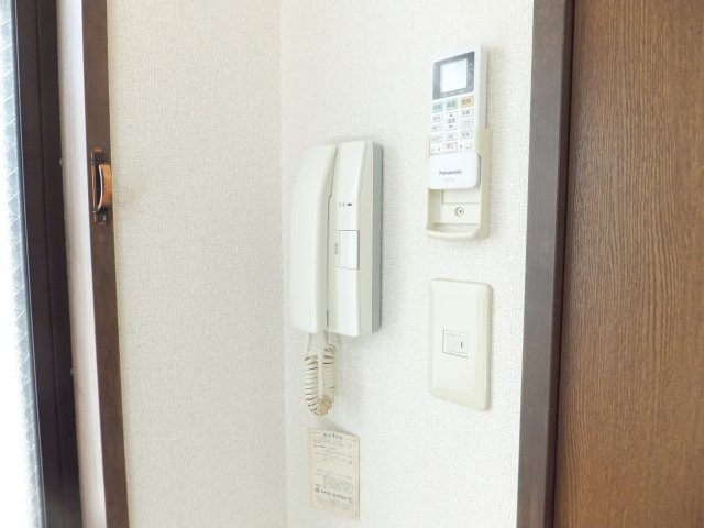 フローラ本八幡のセキュリティ|インターホン