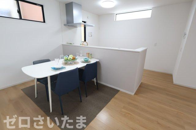 《仲介手数料無料》伊奈町本町２丁目206新築一戸建てエルデのキッチン