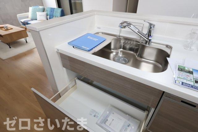 《仲介手数料無料》伊奈町本町２丁目206新築一戸建てエルデのキッチン