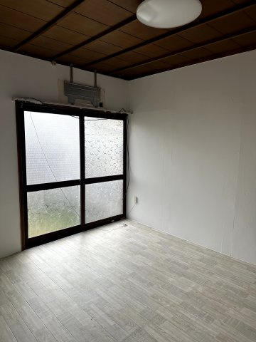 西舞子5丁目一戸建ての居間・リビング