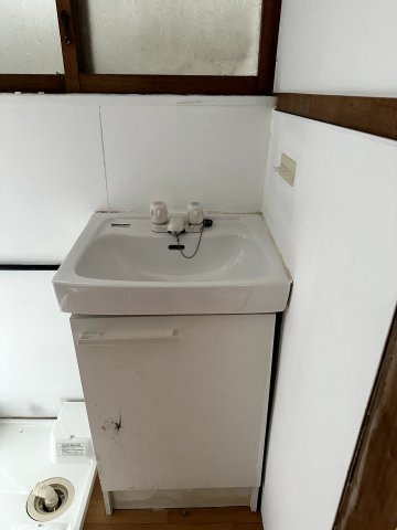 西舞子5丁目一戸建ての洗面所