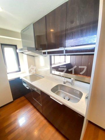 大阪市淀川区西中島３丁目の賃貸マンションのキッチン