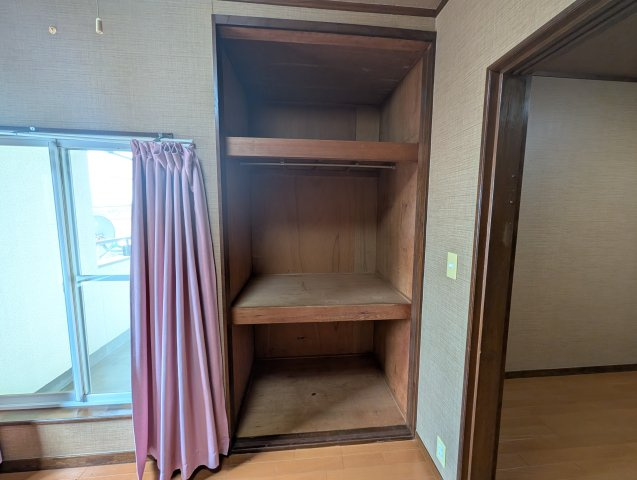 高取山町一戸建の収納