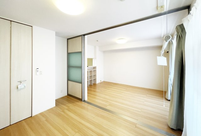 ルミエール　Ｅ棟の居間・リビング