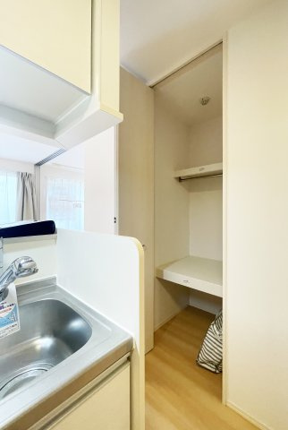 ルミエール　Ｅ棟の収納