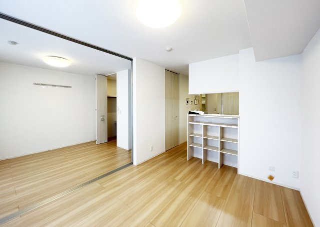 ルミエール　Ｅ棟の居間・リビング