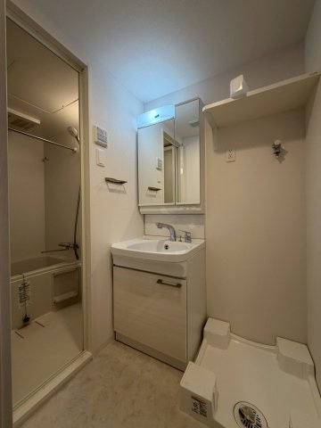 エスリード ザ・レガリア新栄PREMIER　名古屋市賃貸　仲介手数料無料の洗面所