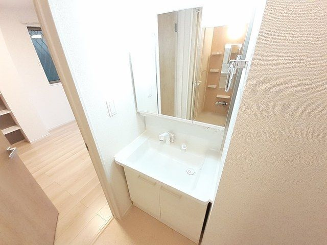 カーサ　ファボーレの洗面所