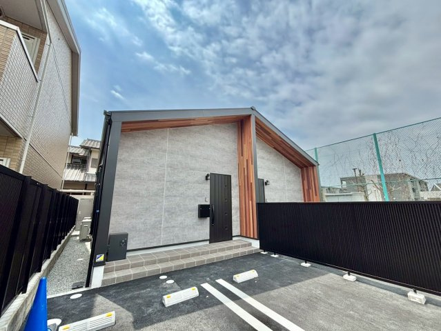 オレンジベース広畑北野の外観