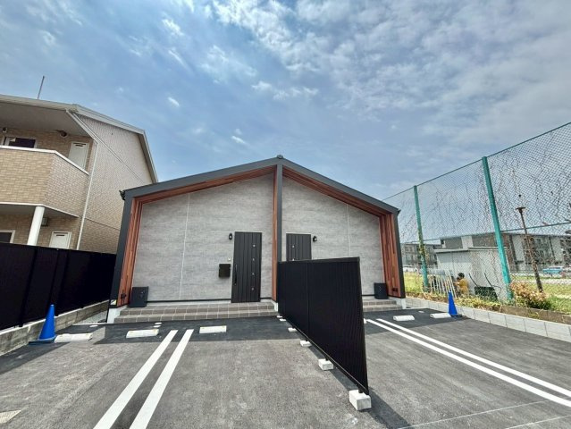 オレンジベース広畑北野の外観