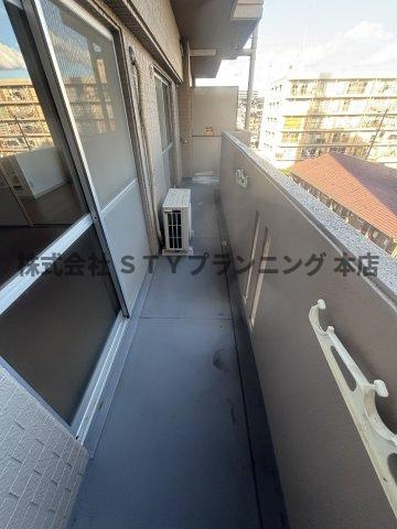 仲介手数料0円！サンメゾン植田のバルコニー