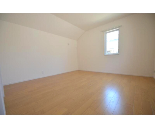 府中市西府町2丁目戸建の洋室